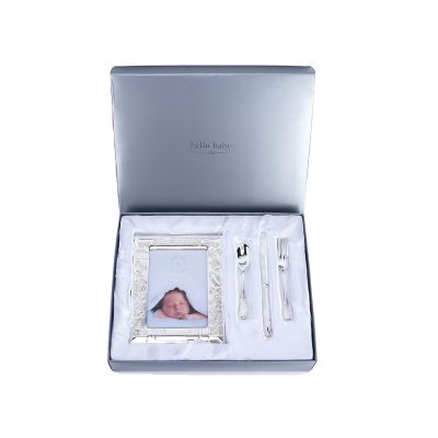 Rinkinys krikštynoms rėmelis+stalo įrankiai H:28 W:23 D:5 cm 8874C Widdop